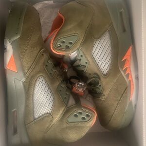 Jordan 5s Gatorade brand new